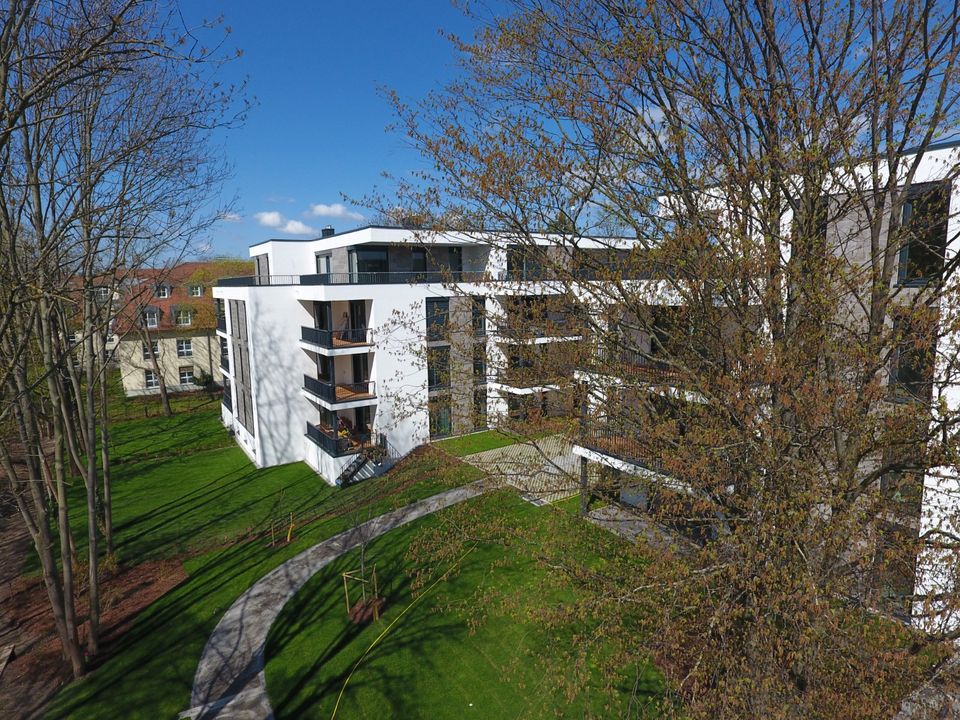 NEUBAU EIGENTUMSWOHNUNG in BESTLAGE von LEIPZIG | PENTHOUSE oder GARTENWOHNUNG / 2 x XXL TERRASSEN / 2 x BÄDER + GÄSTE-WC / 70m² Wohnen mit KAMINANSCHLUSS / 7.000m² eingezäuntes GRUNDSTÜCK / GARAGE in Leipzig