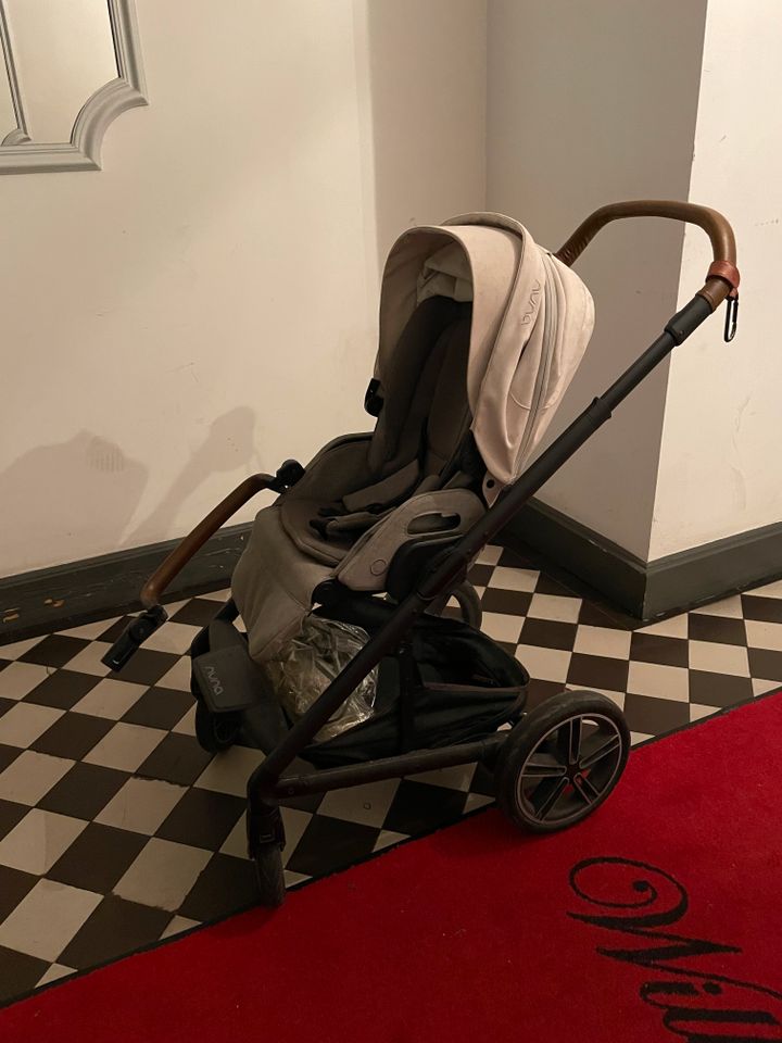 nuna MIXX next  Magnet Set Kinderwagen Buggy & Babywanne in Berlin