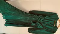 Neu Kleid Midi Sommerkleid grün dunkelgrün Plissee Gürtel M 38 Saarbrücken-Dudweiler - Dudweiler Vorschau