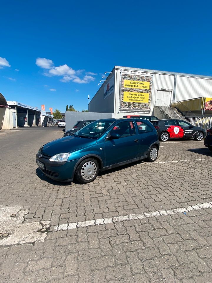 Opel Corsa 1.2 in Würzburg