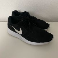 Nike Roshe Run US10 EUR 44 Black White Sport Training Schuhe Wandsbek - Hamburg Eilbek Vorschau