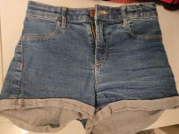 Jeans Shorts, kurze Hose, 140 Mädchen Hessen - Wettenberg Vorschau