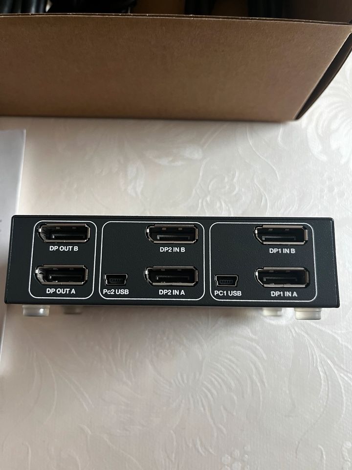 Greathtek DP KVM Switch 2 in 1 4K 60Hz in Hadamar