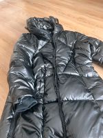 Damen Winter Jacke/Mantel grau glänzend gr. 50 Nordrhein-Westfalen - Werl Vorschau