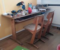 Schreibtisch Schulbank mit 2 Stühlen Massivholz Bayern - Regensburg Vorschau