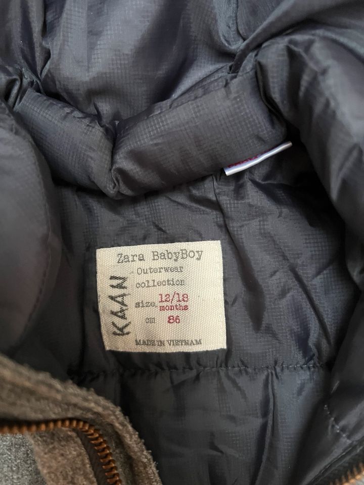 Graue Winterjacke, Zara, 86 in Erkheim