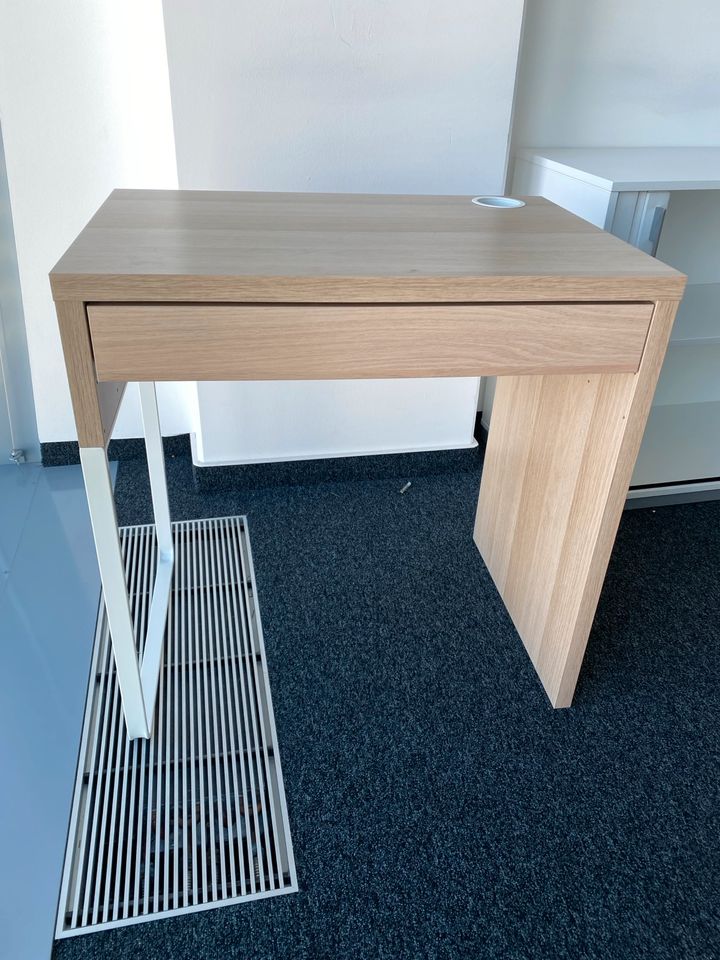 IKEA - Micke Schreibtisch in Düsseldorf