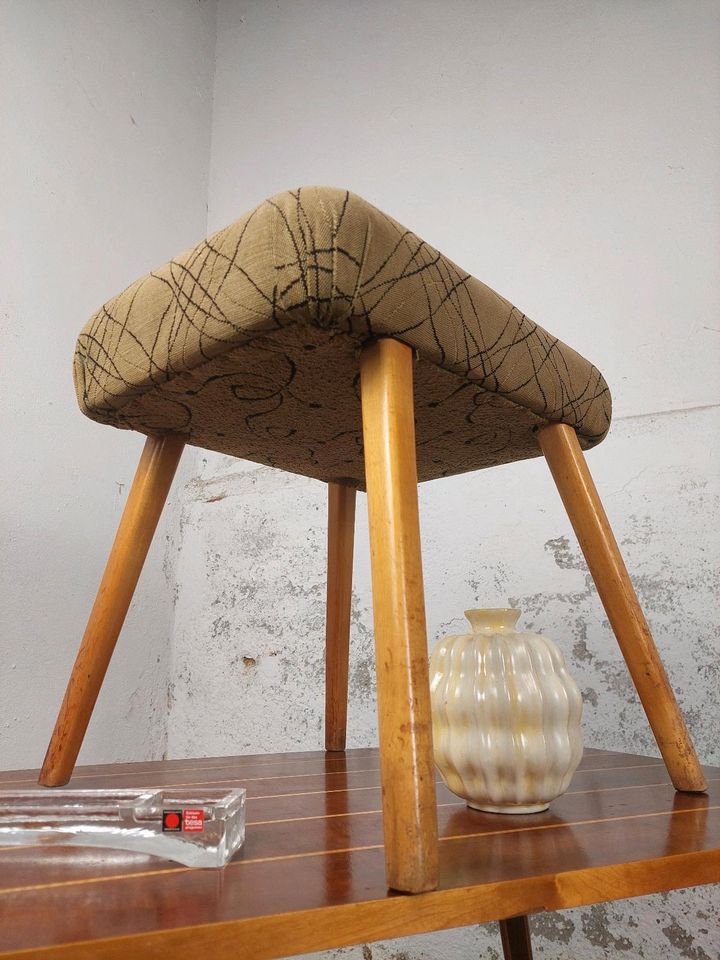 Vintage Hocker Sitzhocker 60er 70er DDR retro in Leipzig