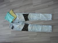 Ich biete eine Damen Jeans mit Stretch gr.38 2x Esmara Shirts Gr. Berlin - Lichtenberg Vorschau