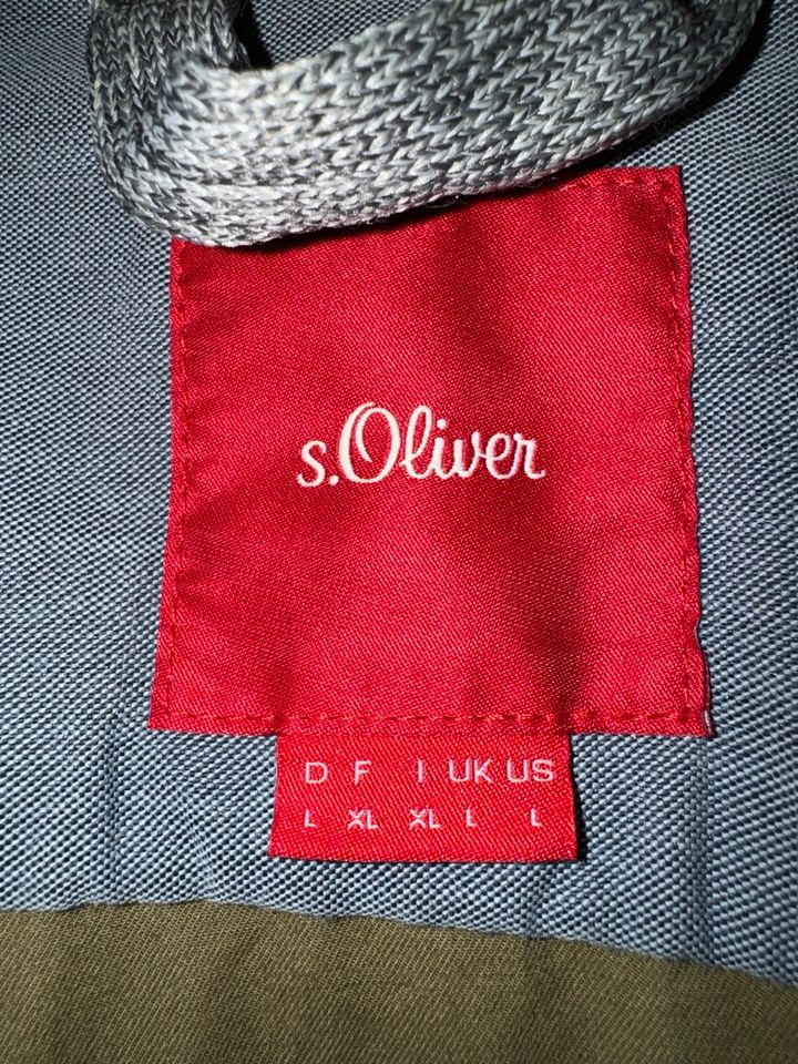 Field-Jacket von s.Oliver olivgrün für Herren in Berlin
