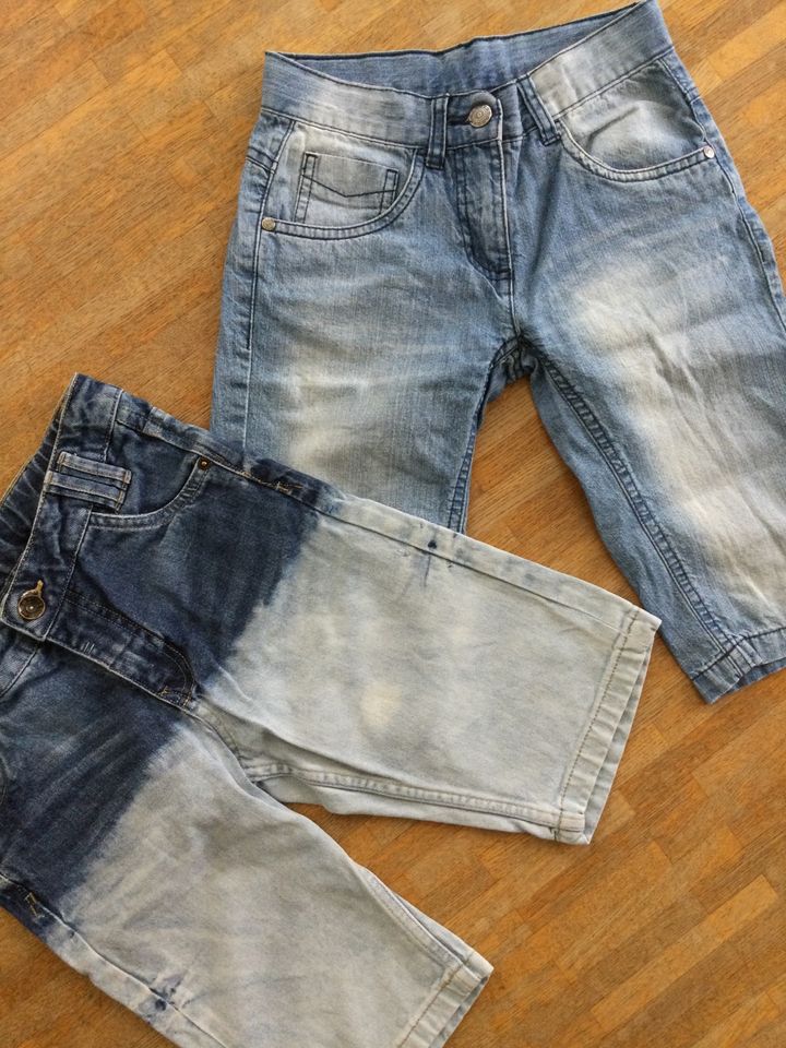 2 kurze Jeans Hosen Paket Hosenpaket Jorts Sommerhosen in Berlin