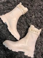 Super Stylische Michael Kors  Chelsea Stiefelette, Gr 39, creme Bayern - Fürth Vorschau