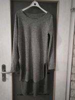 Oversize Kleid Pullover Stretch Silber grau Lurex 42 44 Nordrhein-Westfalen - Lüdenscheid Vorschau