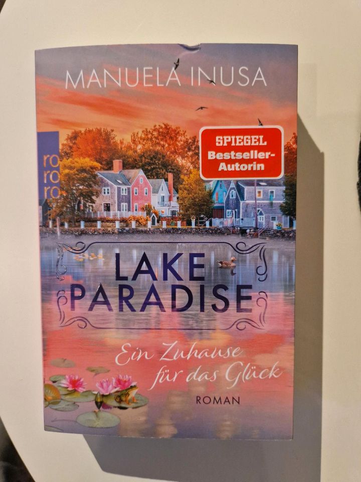 Manuela Inusa Lake Paradise Ein Zuhause für das Glück in Düsseldorf