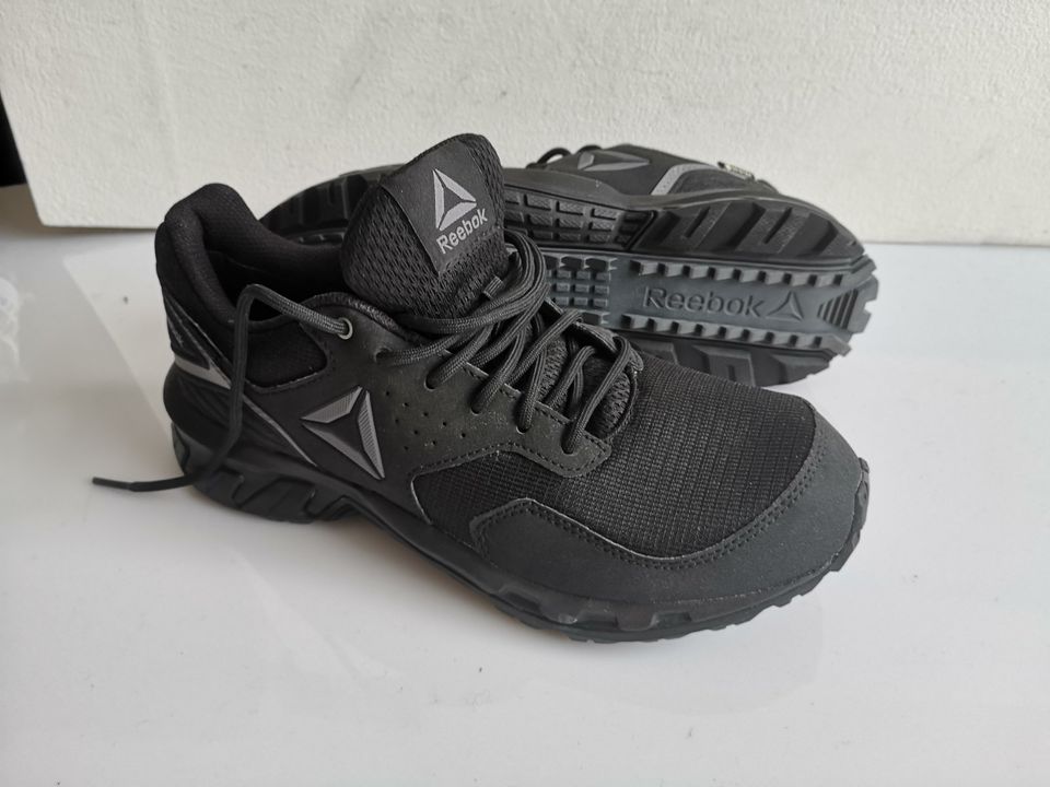 Damen Schuhe Sneaker Reebok Gore-Tex Gr 38 schwarz Mesh in Duisburg -  Friemersheim | eBay Kleinanzeigen ist jetzt Kleinanzeigen