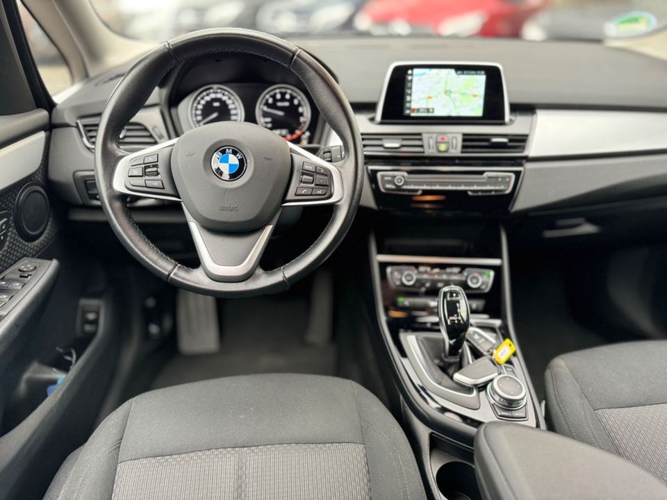 BMW 218i Gran Tourer Advantage LED|SHZ|APPLE CARPLAY in Rüsselsheim