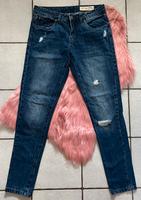 Esmara Girlfriend Jeans Gr.34 - neuwertig Bayern - Schiltberg Vorschau