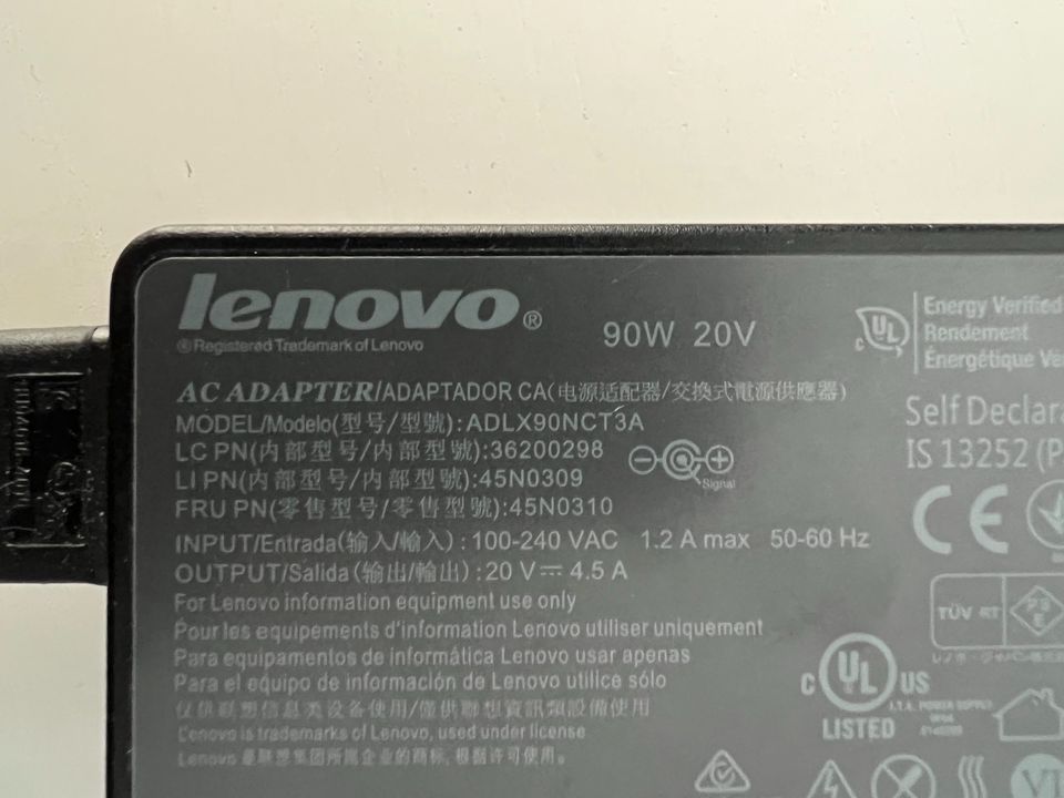 original Lenovo Netzteil Adapter ADLX9ONCT3ALC 90W in Frankfurt am Main