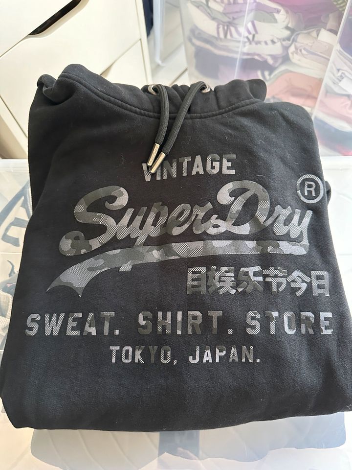 Superdry Herren Hoodie XL in Mülheim-Kärlich