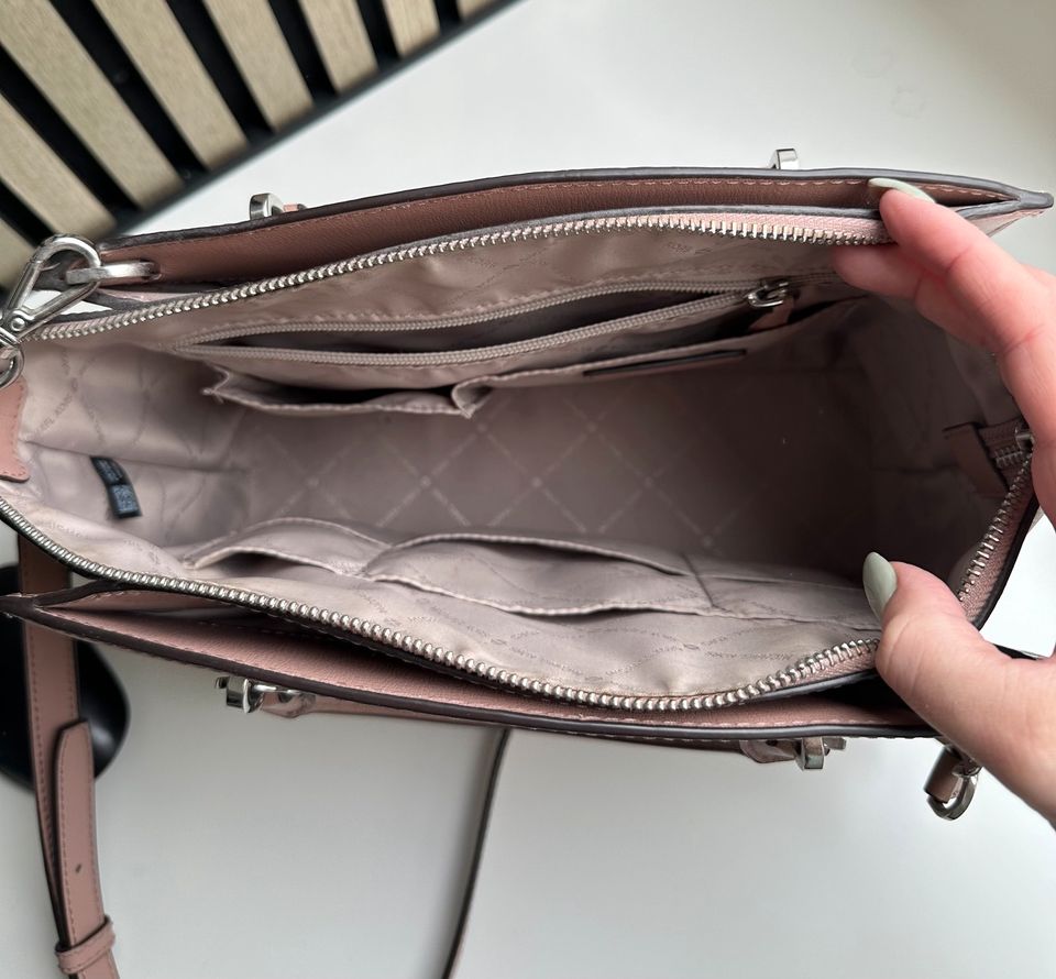 Schöne Michael Kors Handtasche wie neu! in Berlin