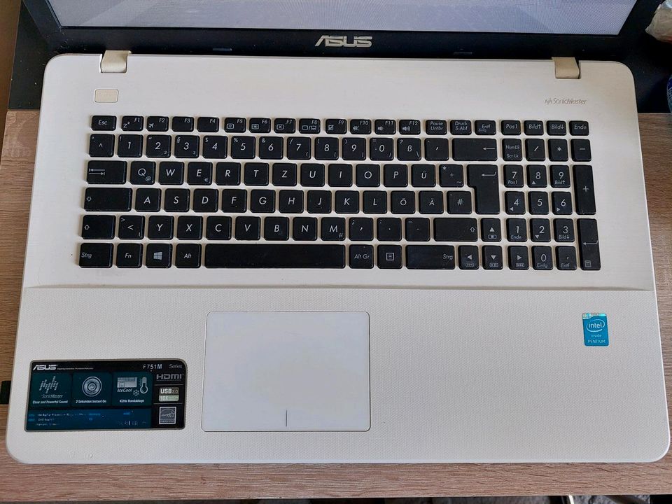 Asus Laptop 17 Zoll in Hagen
