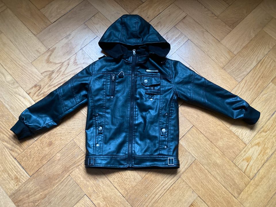 Lederjacke schwarz mit Kapuze (REGOS kids), Größe 116-122 in München