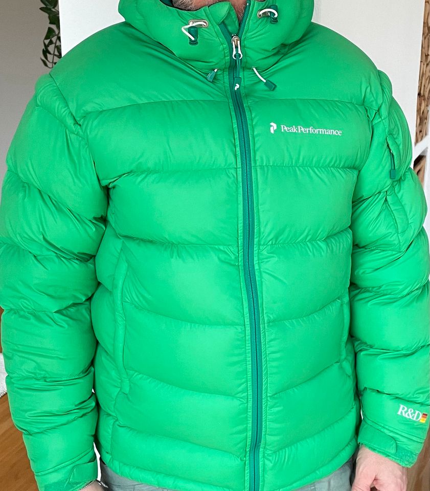 Peak Performance M Frost Down Jacket Größe S in Ainring