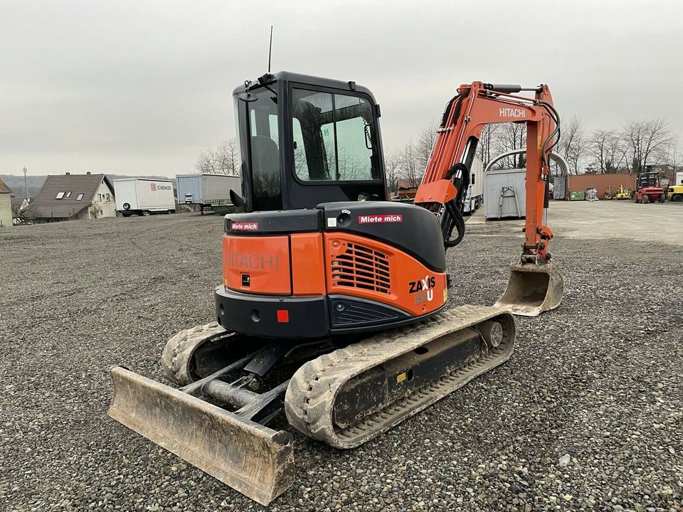 Minibagger Hitachi ZX52U 5t  Bagger Mieten Vermietung Verleih K&K in Mücke