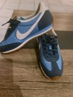 Nike Schuhe 37.5 Nordrhein-Westfalen - Beckum Vorschau
