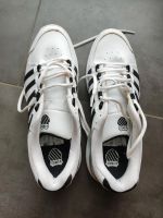 Turnschuhe Sportschuh weiß schwarz K-Swiss gr 44 1/2 Tennisschuhe Niedersachsen - Pattensen Vorschau