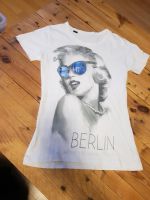 Berlin Tshirt Gr. S Souvenir weiß tailliert Schleswig-Holstein - Neuberend Vorschau