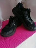 Nike Turnschuhe gr. 40 Schwerin - Zippendorf Vorschau