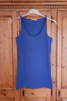 Stefanel Longtop Achselshirt Gr L,/40, pflaumenfarben, Baumwolle Kr. München - Kirchheim bei München Vorschau
