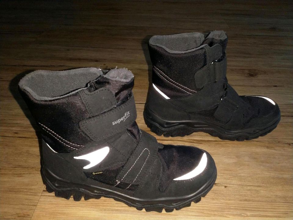 Winterstiefel von Super-fit Gr. 38 (Kleidg. Gr. 50-140 vorhanden) in Schwarzenfeld