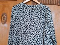 C&A Bluse Gr 42 grün weiß blaues Muster Neuhausen-Nymphenburg - Neuhausen Vorschau