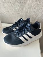 Adidas Sneaker schwarz 37,5 Bayern - Weiden (Oberpfalz) Vorschau