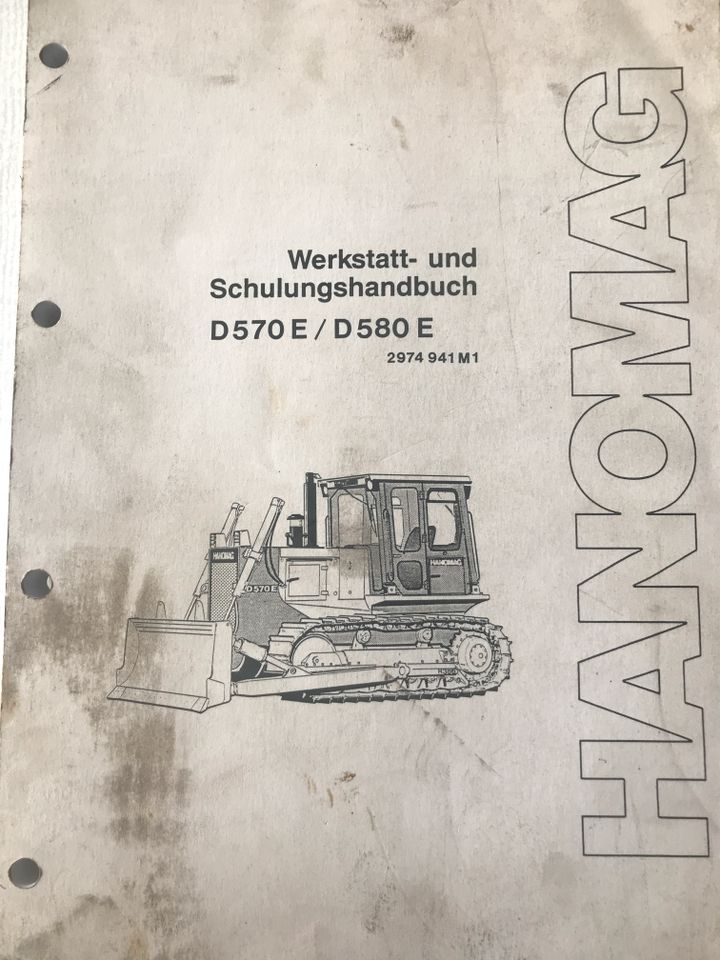 Werkstatt- und Schulungshandbuch Hanomag Schubraupe D570E/D580E in Schwieberdingen