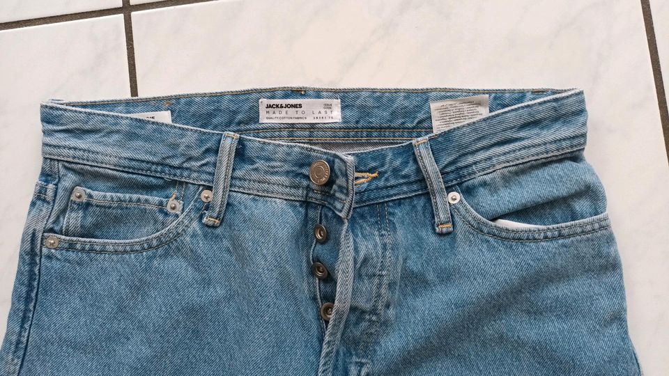Jeans Jack & Jones Gr. 30/32 neu-ohne Etikett in Malsch