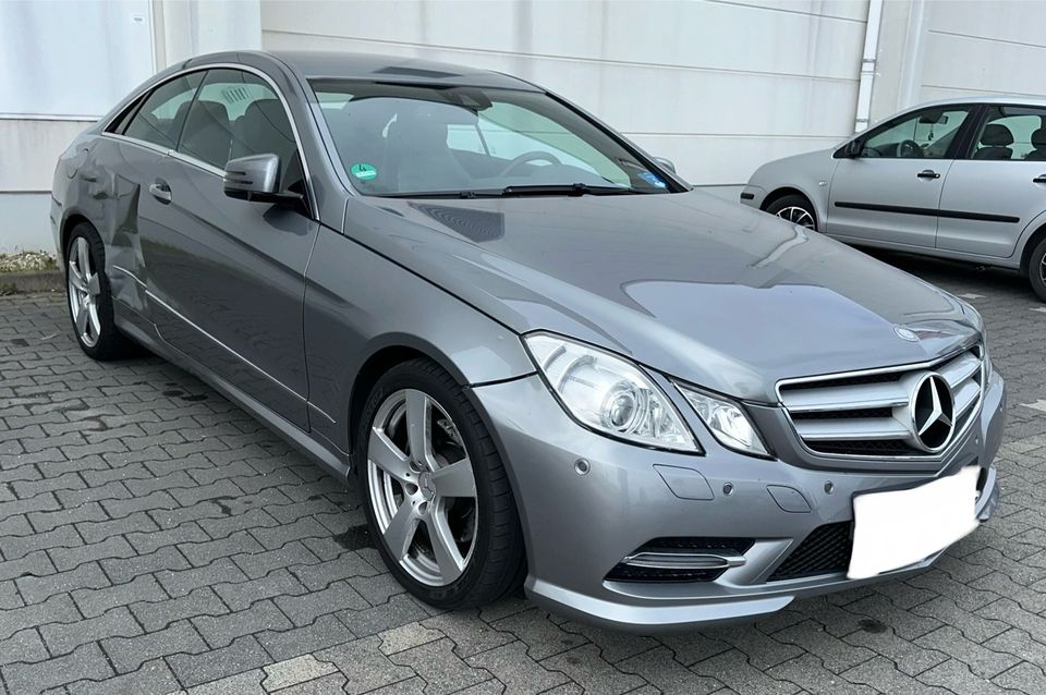 Mercedes E 250 Avantgarde in Frankfurt am Main