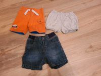 ! Hosen kurz, Shorts, Gr. 74 Stoff+Jeans Kr. Altötting - Winhöring Vorschau