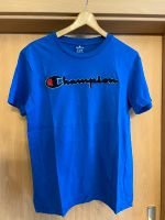 Blaues Champion Tshirt Gr. M Sachsen-Anhalt - Magdeburg Vorschau