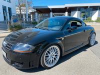 Audi TT 8N 1,8T 224PS S-Line Exterieur Unfallfrei Niedersachsen - Wolfsburg Vorschau