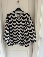 Marimekko x Uniqlo Bluse Hemd Tunika Top Gr.M Leinen Berlin - Spandau Vorschau
