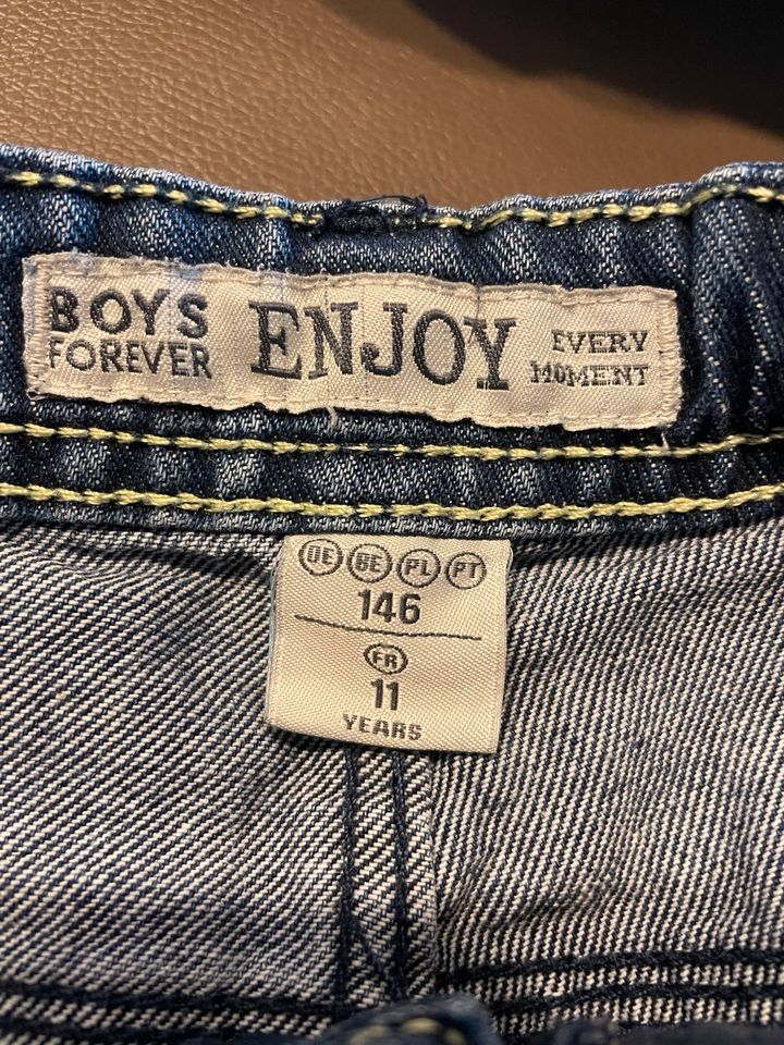Jeans/Bermuda/Shorts Gr 146 v. Pocopiano **NEUw** in Hagen