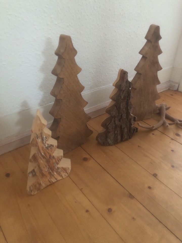 Weihnachtsdekoration Tannen aus Holz Depot in Albstadt