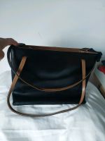 L. CREDI SCHULTERTASCHE/LEDER/SCHWARZ/ELEGANT/NP: 179€ Hamburg-Mitte - Hamburg Altstadt Vorschau