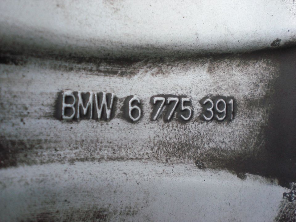 Original BMW X3,X5,7 F01Alufelgen 19 Zoll Sommer 245/45,275/40/19 in Heusweiler