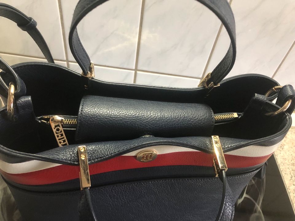 Handtasche Tommy Hilfiger in Friedrichsthal