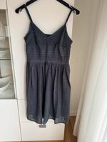 Kleid mit Spitze, rauchblau Baden-Württemberg - Pfullingen Vorschau