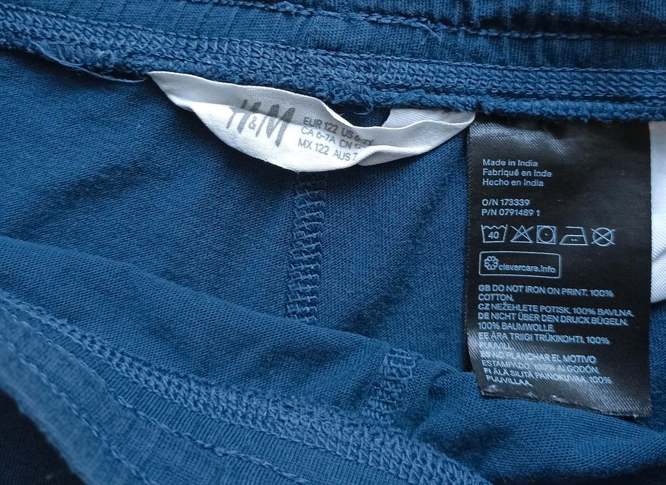 Sweatshorts kurze Hose H&M Gr. 122 blau *3,50€* in Salem